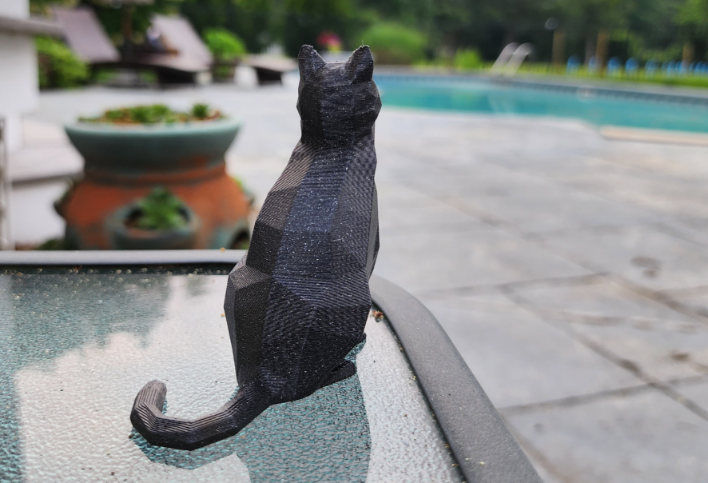 Figurka Kota Low-Poly – Nowoczesna Dekoracja do Domu Styl Geometryczny - 20 cm - obrazek 4