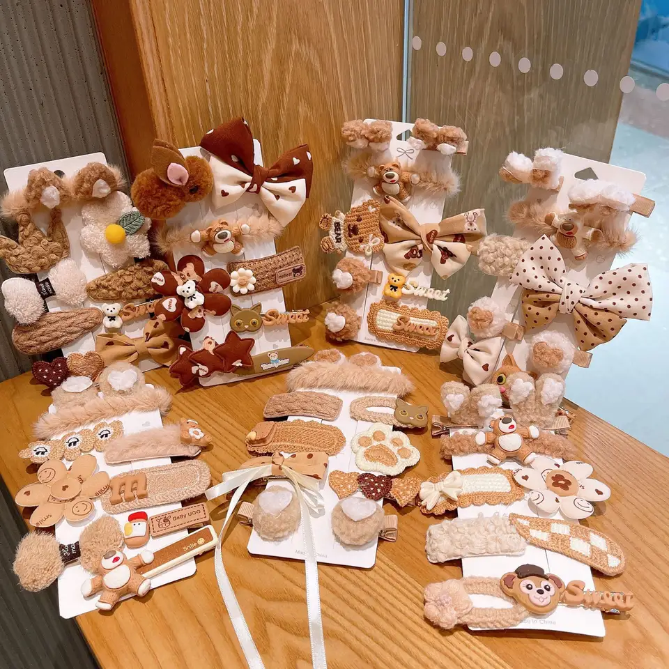 Komplet spinek, wsuwek do włosów Dziewczęcy Beż typ XIX - obrazek 2